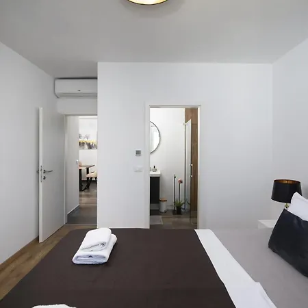 Luxury Penthouse Apartment